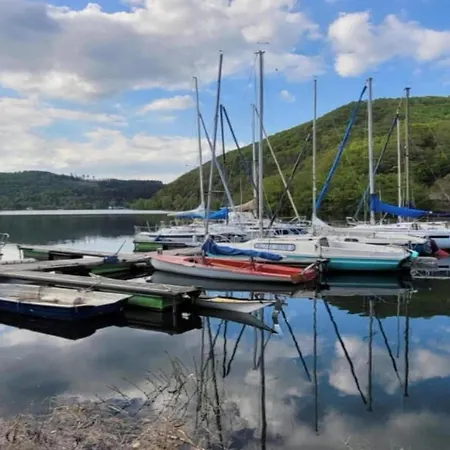 In Nahe Dem Skigebiet * Stormbruch